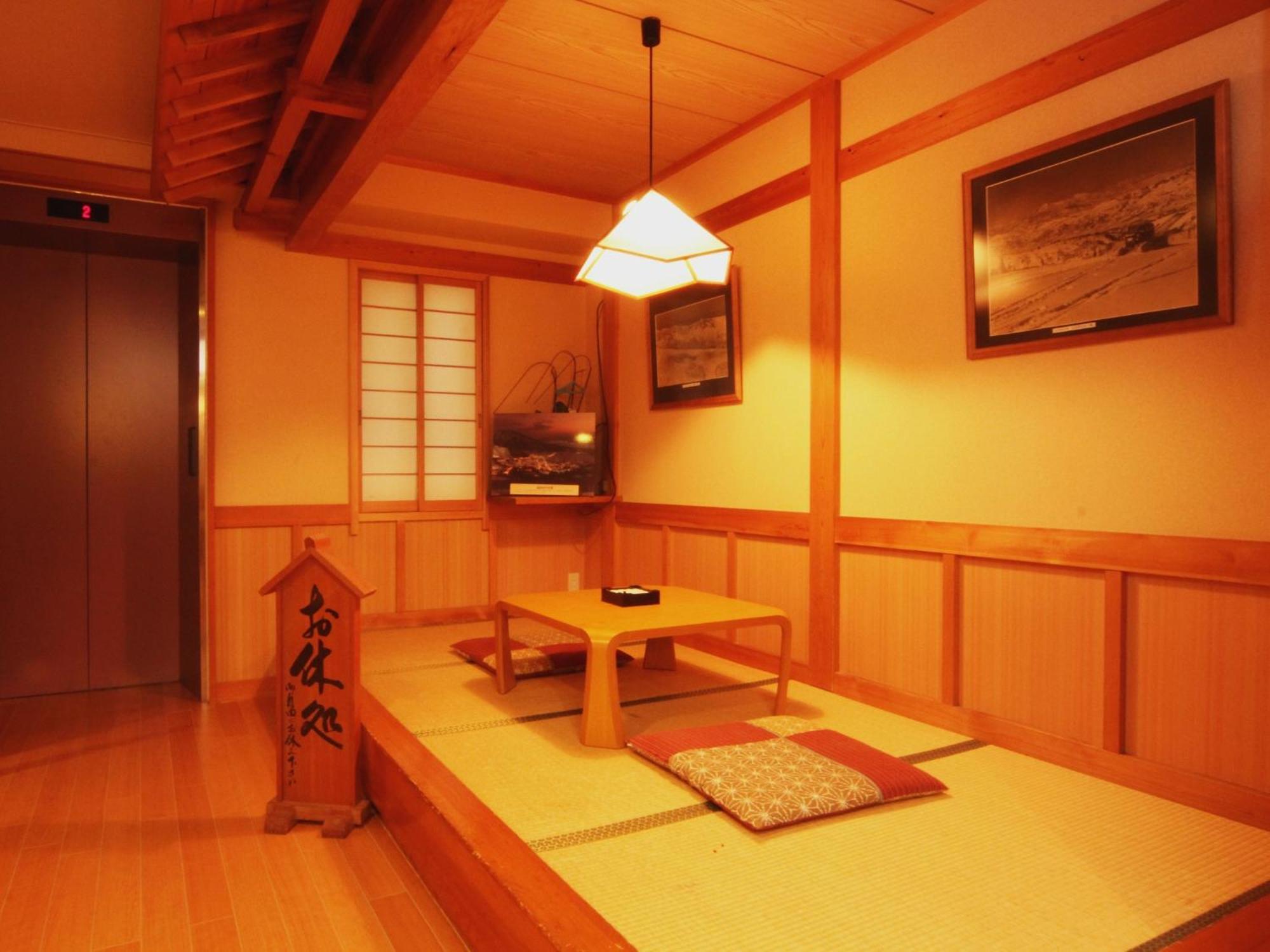 Honkan Gentaroya Hotel Nozawaonsen Exterior photo